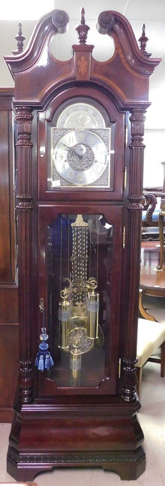 Mahogany Carved Satinwood Inlay Grandfather Clock By Howard Miller (1 of 16)