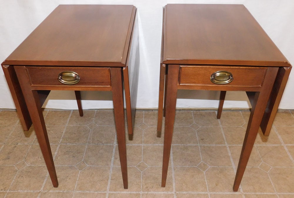 Pair Mahogany Drop Leaf One Drawer Tables (1 of 4)