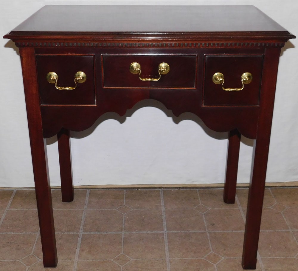 Mahogany Chippendale Style Lowboy By Hickory Chair Co. (1 of 7)