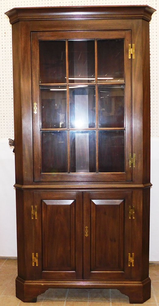Mahogany One Piece Nine Pane Glass Door Corner Cabinet By Henkel Harris (1 of 8)