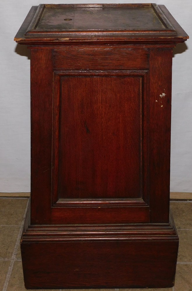 Antique Oak Pedestal (1 of 5)