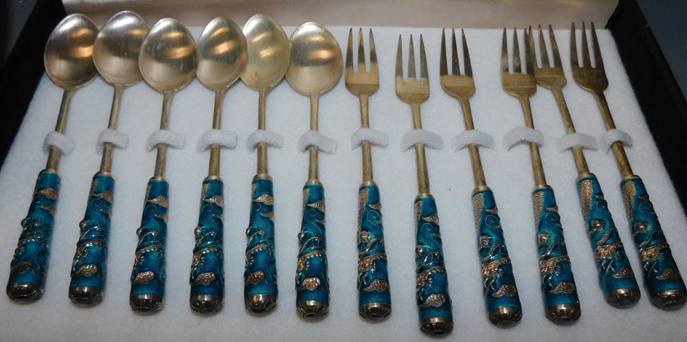 Set Chinese Flatware With Enameled Handles Marked .925: Set Chinese Flatware With Enameled Handles Marked .925. ALL DESCRIPTIONS AND ANY CONDITION STATEMENT GIVEN BY LANGSTON AUCTION GALLERY ARE STRICTLY OPINIONS AND LANGSTON'S SHALL HAVE NO RESPONSIBILITY