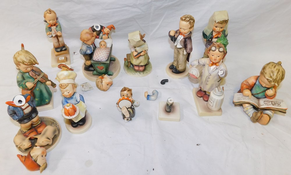 Lot Hummel Figurines ( All As Is): Lot Hummel Figurines ( All As Is). ALL DESCRIPTIONS AND ANY CONDITION STATEMENT GIVEN BY LANGSTON AUCTION GALLERY ARE STRICTLY OPINIONS AND LANGSTON'S SHALL HAVE NO RESPONSIBILITY FOR ERRORS OR OMISSI
