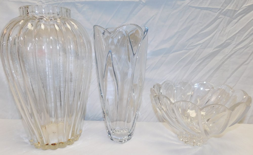 Two Glass Vases & Bowl (1 of 3)