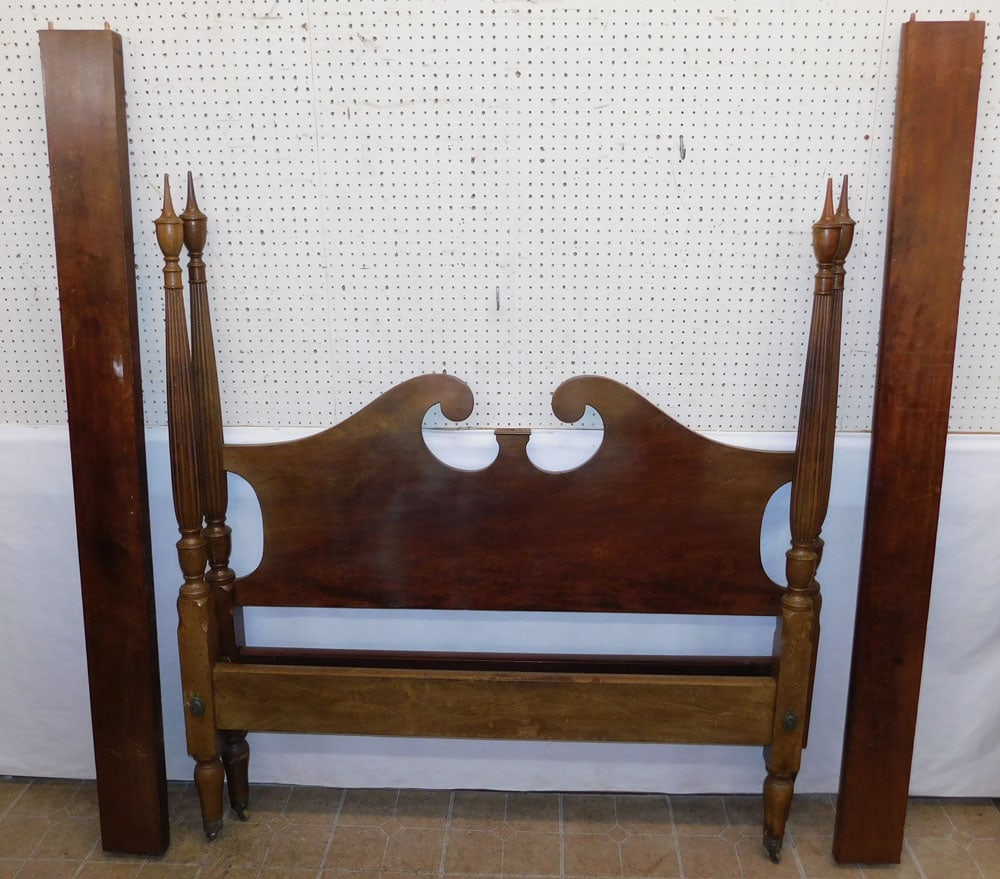 Mahogany Four Poster Bed With Rails: Mahogany Four Poster Bed With Rails. 60" W 66 1/4" H ALL DESCRIPTIONS AND ANY CONDITION STATEMENT GIVEN BY LANGSTON AUCTION GALLERY ARE STRICTLY OPINIONS AND LANGSTON'S SHALL HAVE NO RESPONSIBILITY FO