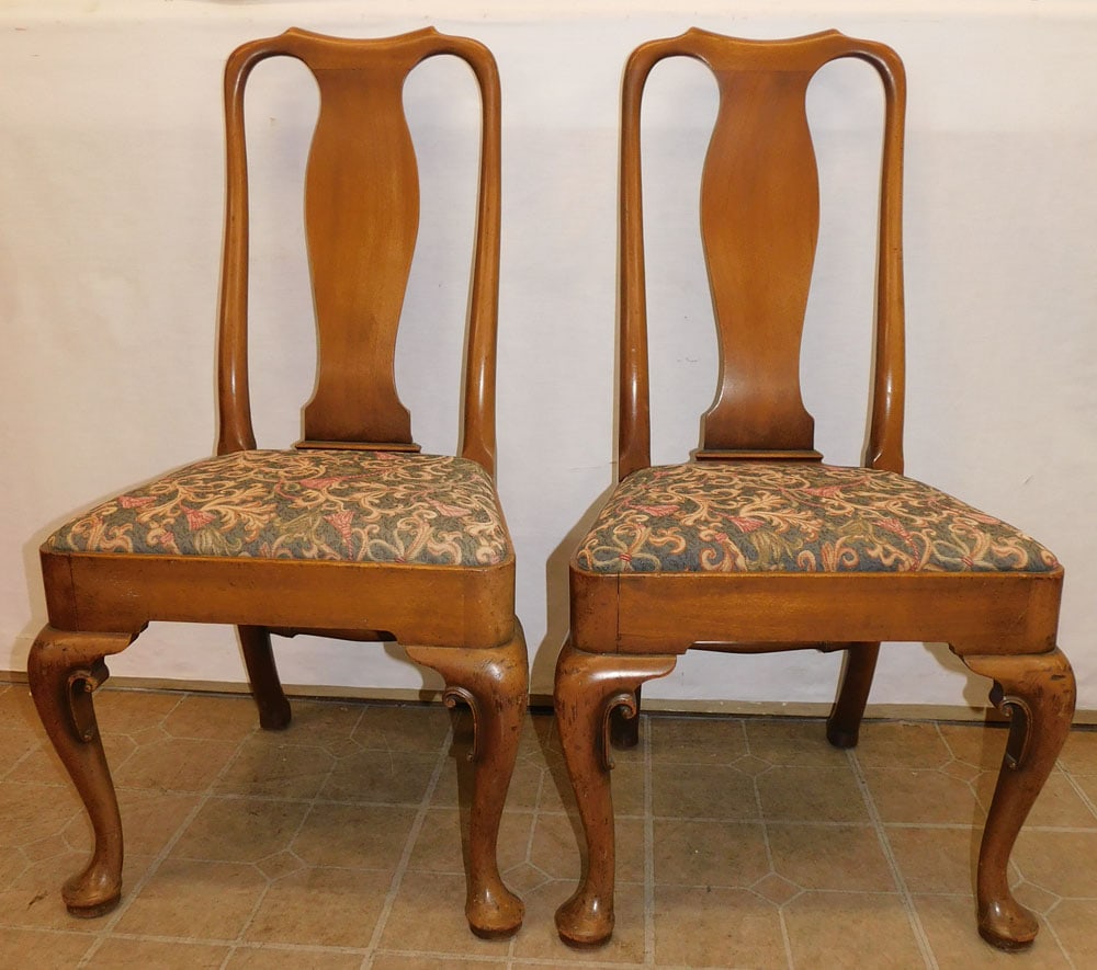 Pair Mahogany Queen Ann Style Side Chairs  (1 of 4)