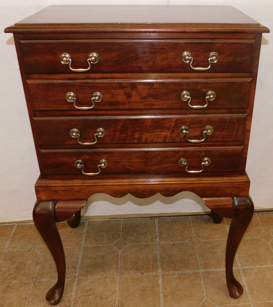 Cherry Queen Anne Style Four Drawer Silver Chest (1 of 7)