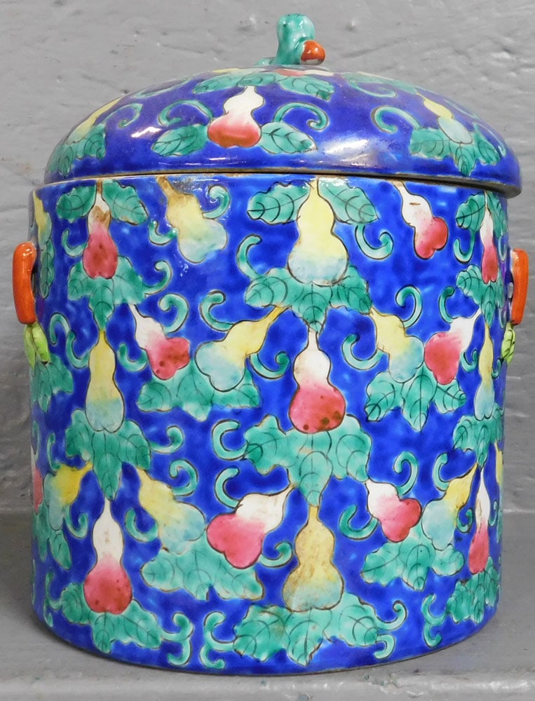 Oriental Porcelain Covered Jar (1 of 4)