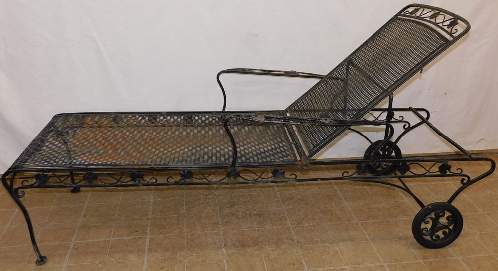 Painted Wrought Iron Outdoor Chaise Lounge (1 of 2)