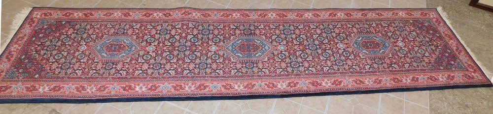 2' 7" x 10' 8" Handmade Oriental Runner (1 of 4)