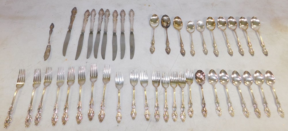 Lot Silver Plate Flatware (1 of 4)