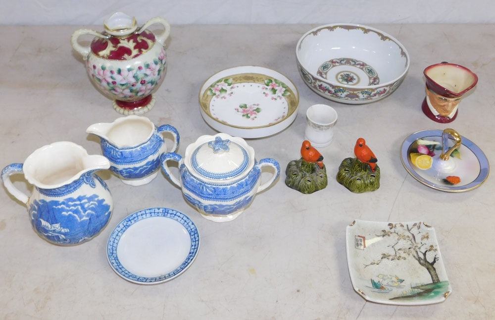 Lot Oriental Bowl - Nippon Vase - Porcelain Items: Lot Oriental Bowl - Nippon Vase - Porcelain Items. ALL DESCRIPTIONS AND ANY CONDITION STATEMENT GIVEN BY LANGSTON AUCTION GALLERY ARE STRICTLY OPINIONS AND LANGSTON'S SHALL HAVE NO RESPONSIBILITY FOR 