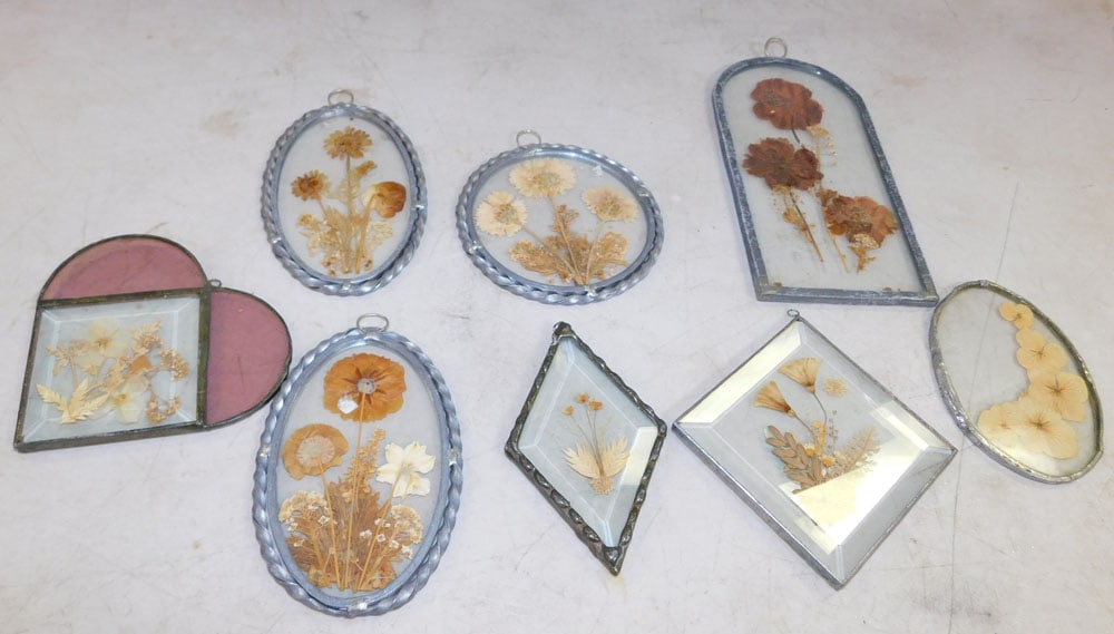 Leaded Glass Dry Flower Sun Catchers (1 of 3)