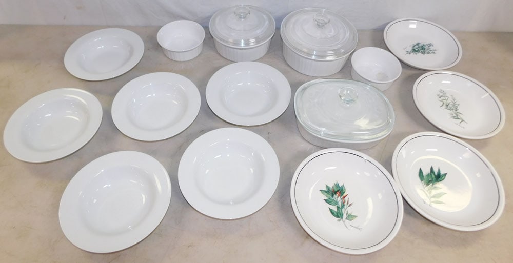 Lot Porcelain Casserole Dishes: Lot Porcelain Casserole Dishes. ALL DESCRIPTIONS AND ANY CONDITION STATEMENT GIVEN BY LANGSTON AUCTION GALLERY ARE STRICTLY OPINIONS AND LANGSTON'S SHALL HAVE NO RESPONSIBILITY FOR ERRORS OR OMISSIONS