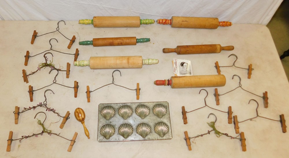 Lot Antique Wooden Rolling Pins - Misc. Items (1 of 6)