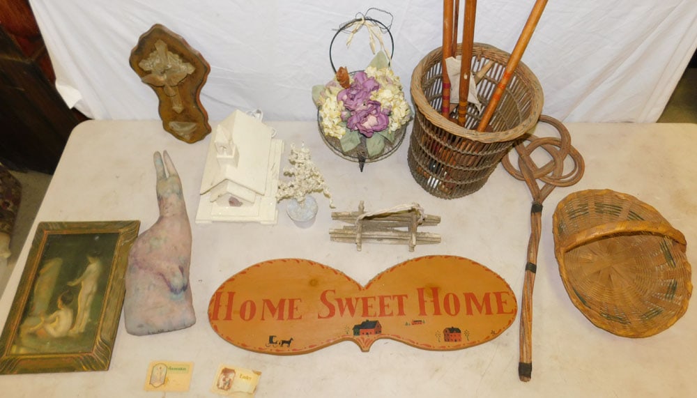 Lot Misc. Housewares (1 of 6)