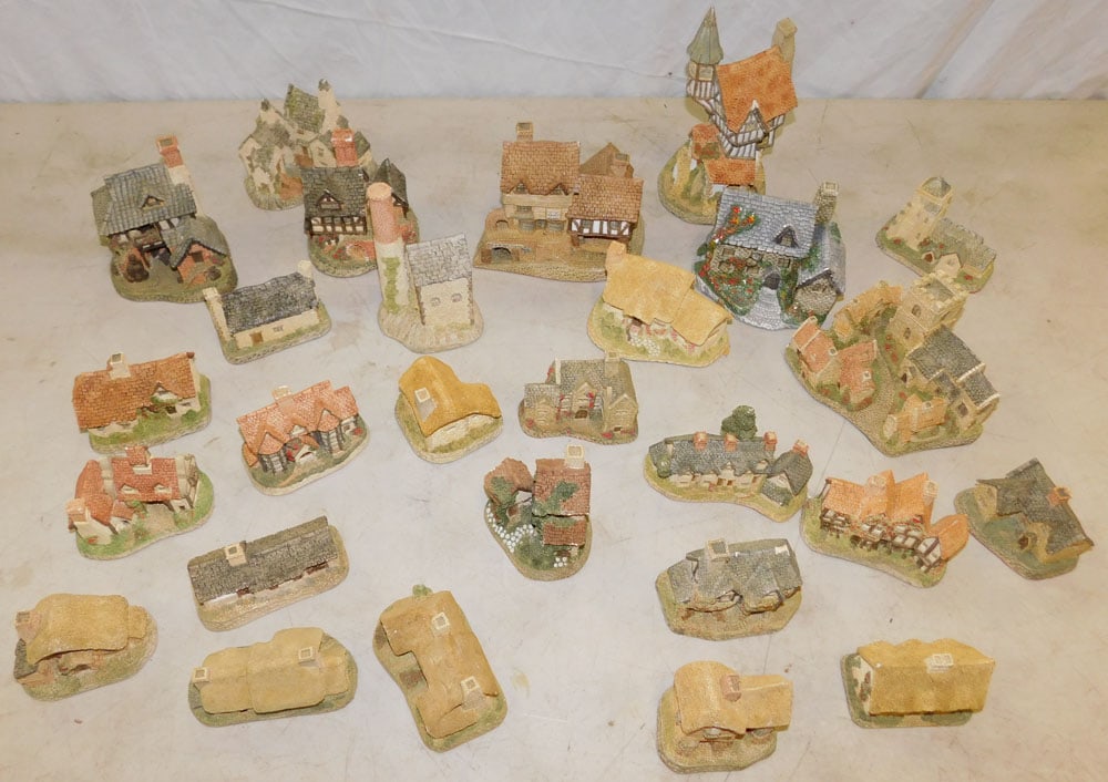 Lot David Winter Houses (1 of 5)