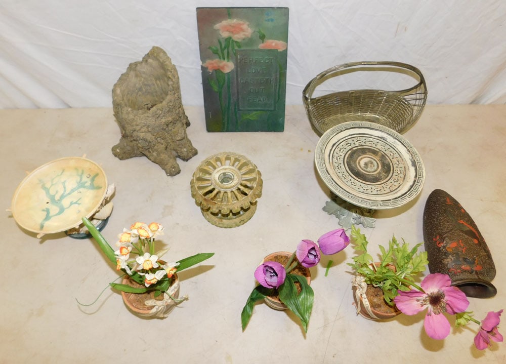 Lot Planters - Stands - Misc. Housewares (1 of 5)