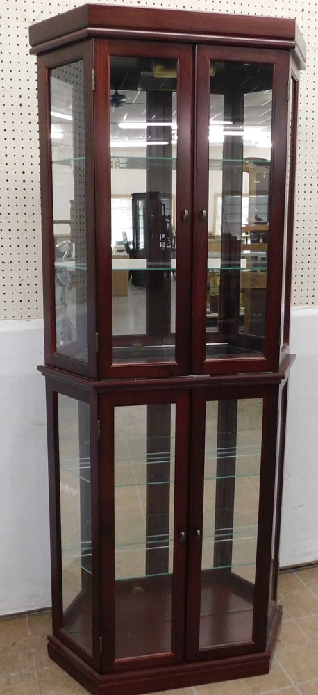 Cherry Lighted Mirrored Back Curio Cabinet (1 of 8)