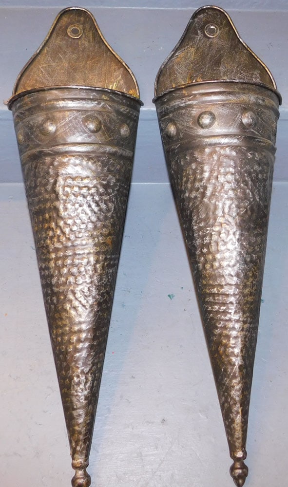 Pair Tole Wall Pockets (1 of 4)