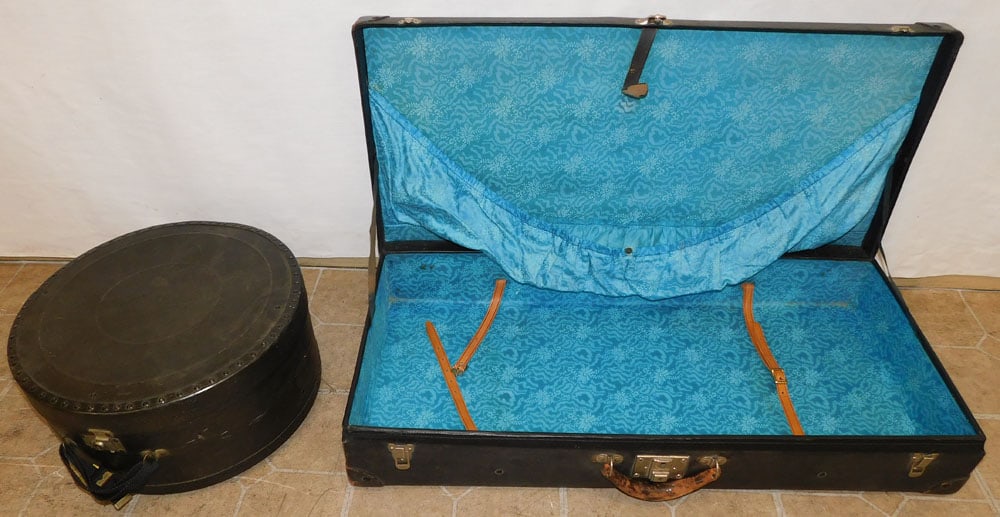 Vintage Hat Box & Vintage Suitcase (1 of 5)