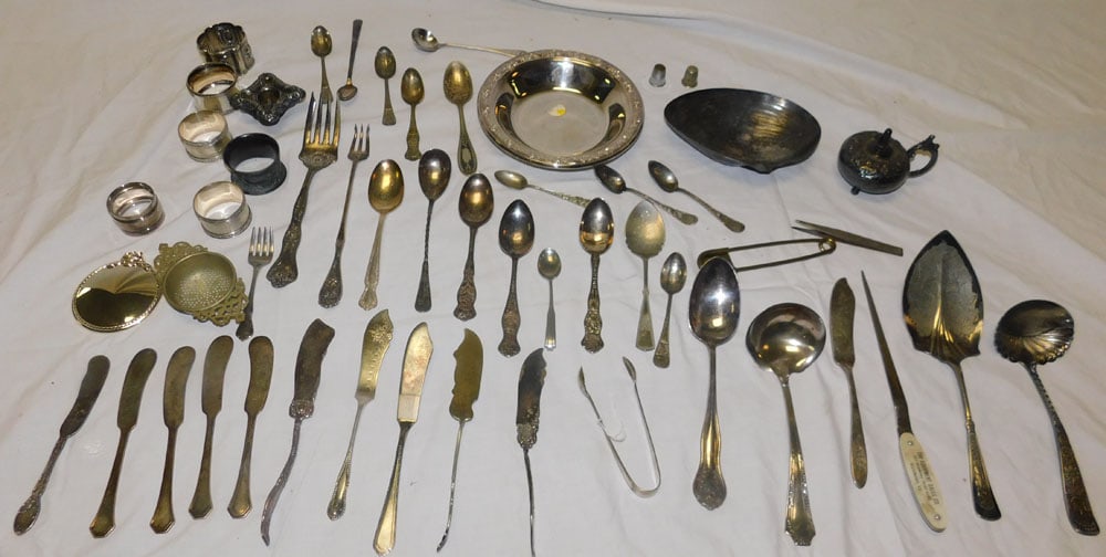 Lot Silver Plate Flatware (1 of 5)