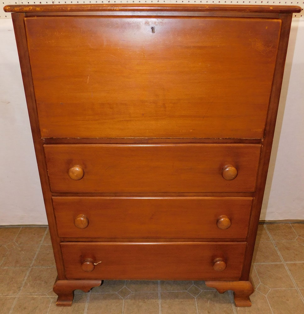 Maple Chest With Writing Compartment: Maple Chest With Writing Compartment. 31 1/2" W 18" D 44 1/2" H ALL DESCRIPTIONS AND ANY CONDITION STATEMENT GIVEN BY LANGSTON AUCTION GALLERY ARE STRICTLY OPINIONS AND LANGSTON'S SHALL HAVE NO RESPON