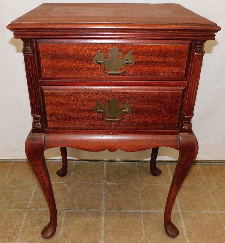 Mahogany Two Drawer Night Stand (1 of 4)