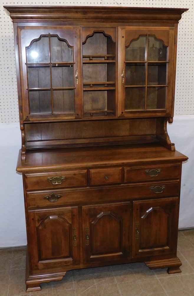 2 Piece Maple Hutch with Glass Doors by Temple Stuart (1 of 8)