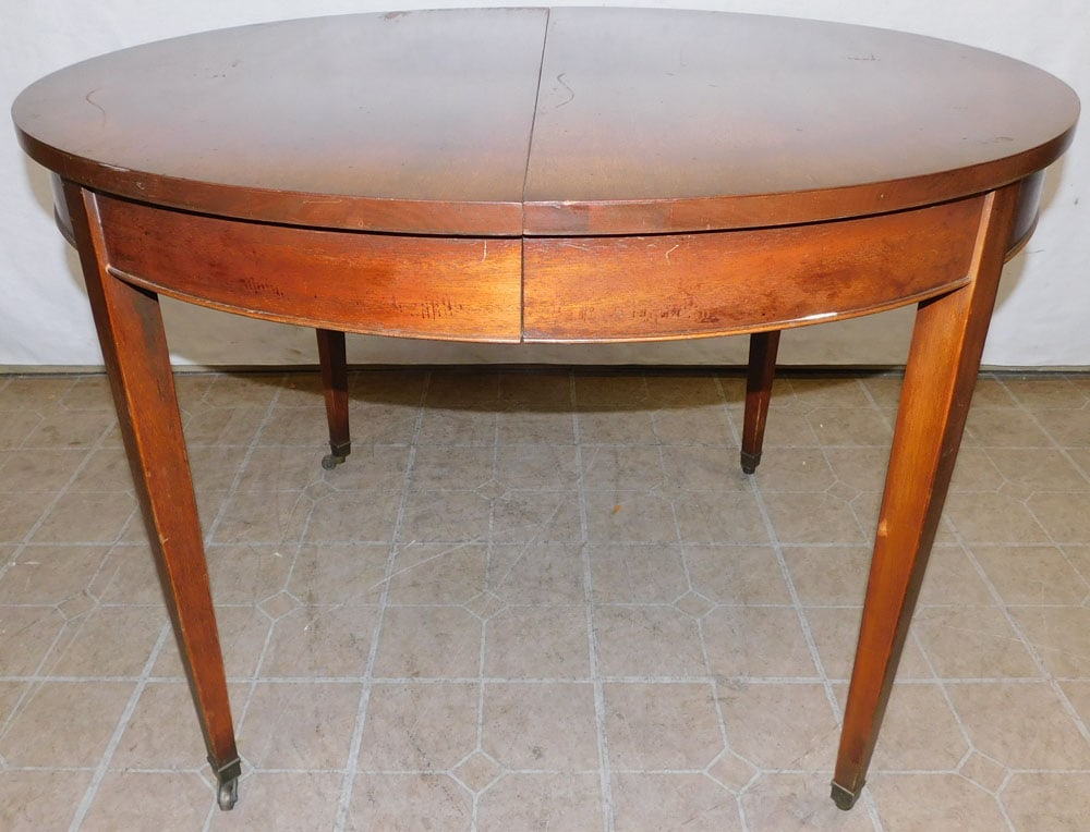Round Mahogany Dining Table (1 of 3)