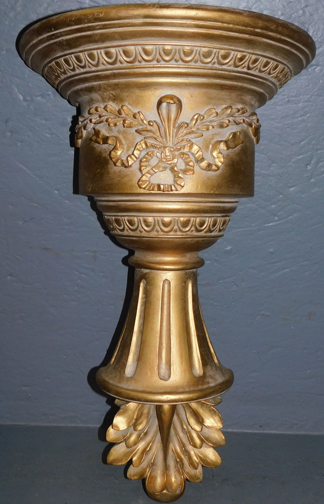 Gilded Wall Bracket: Gilded Wall Bracket . 20" H ALL DESCRIPTIONS AND ANY CONDITION STATEMENT GIVEN BY LANGSTON AUCTION GALLERY ARE STRICTLY OPINIONS AND LANGSTON'S SHALL HAVE NO RESPONSIBILITY FOR ERRORS OR OMISSIONS. TH