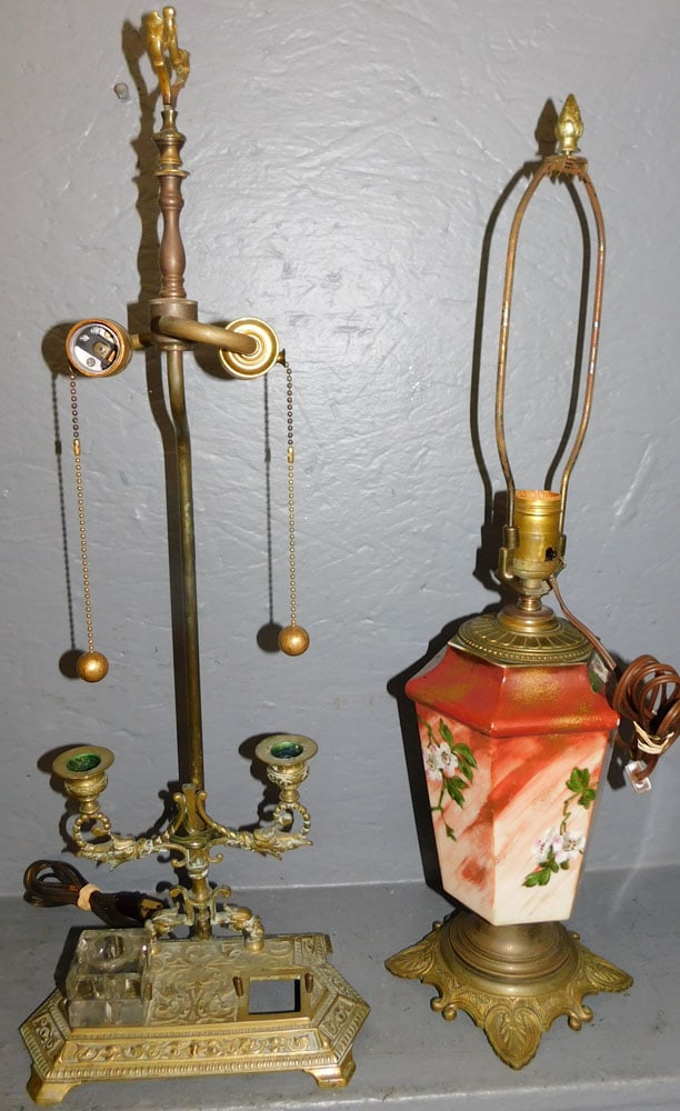 Antique Painted Glass & Brass Lamp & Candelabra Lamp: Antique Painted Glass & Brass Lamp & Candelabra Lamp. Up to 25 1/2" H ALL DESCRIPTIONS AND ANY CONDITION STATEMENT GIVEN BY LANGSTON AUCTION GALLERY ARE STRICTLY OPINIONS AND LANGSTON'S SHALL HAVE NO 