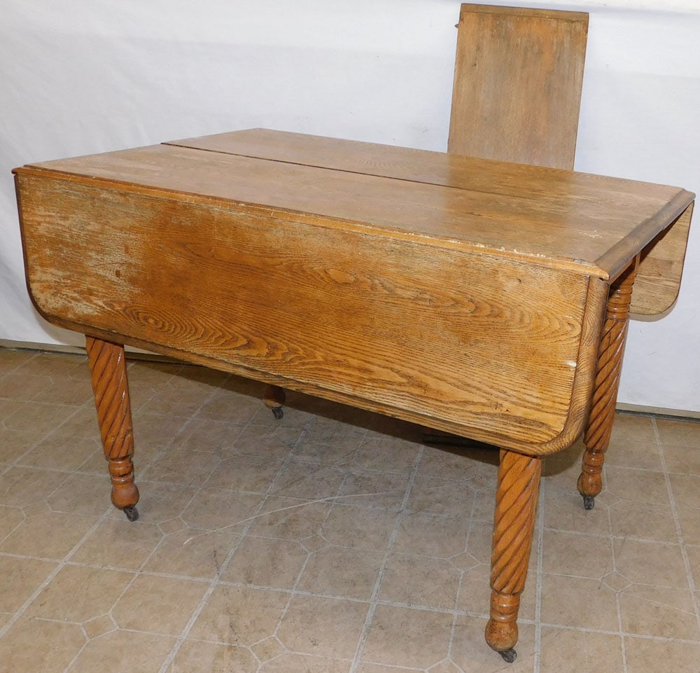 Antique Oak Drop Leaf Dining Table with 1 Leaf (1 of 2)