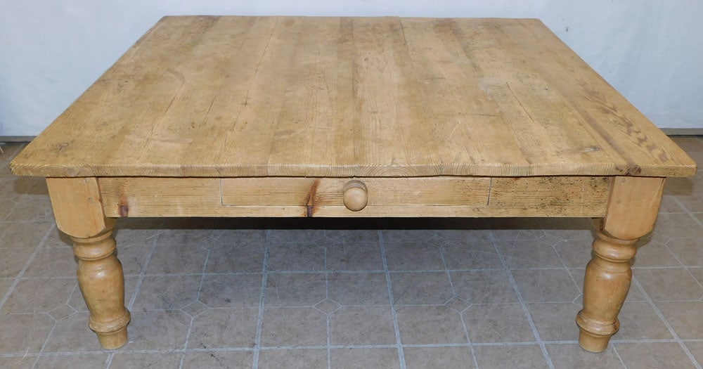 Scrubbed Pine Cocktail Table (1 of 4)