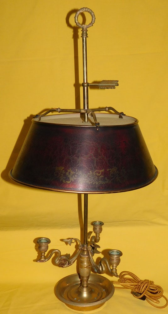 Bronze Swan Form Bouillotte Lamp With Hand Painted Tole Shade: Bronze Swan Form Bouillotte Lamp With Hand Painted Tole Shade. 29" H ALL DESCRIPTIONS AND ANY CONDITION STATEMENT GIVEN BY LANGSTON AUCTION GALLERY ARE STRICTLY OPINIONS AND LANGSTON'S SHALL HAVE NO R