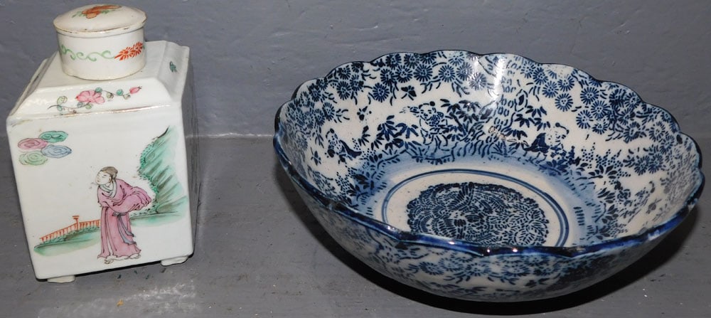 Blue & White Oriental Bowl & Porcelain Tea Caddy (1 of 5)