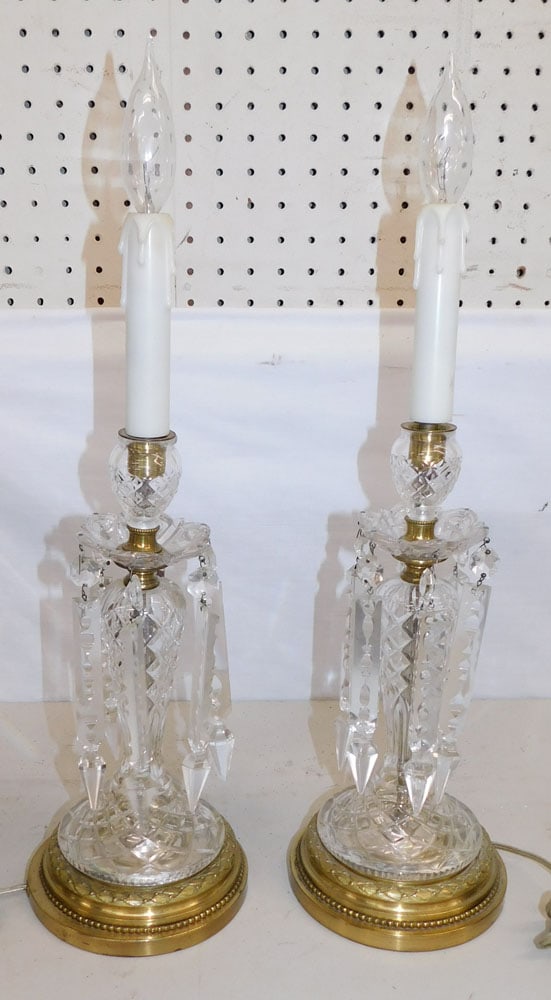 Pair of Crystal Girondle Lamps: Pair of Crystal Girondle Lamps. 21 1/2" H ALL DESCRIPTIONS AND ANY CONDITION STATEMENT GIVEN BY LANGSTON AUCTION GALLERY ARE STRICTLY OPINIONS AND LANGSTON'S SHALL HAVE NO RESPONSIBILITY FOR ERRORS OR