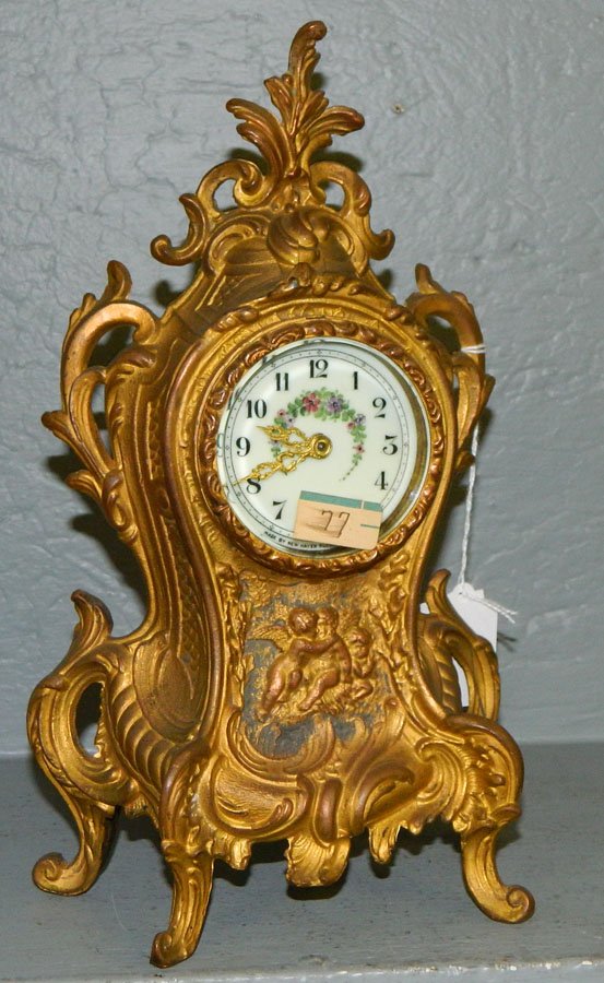 1 day New Haven style clock with gold paint.: 1 day American New Haven style clock with gold paint. 11 1/4" tall.