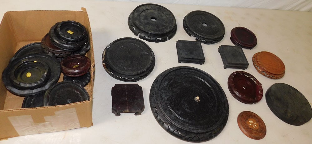 Lot of Oriental Wood Stands (1 of 3)