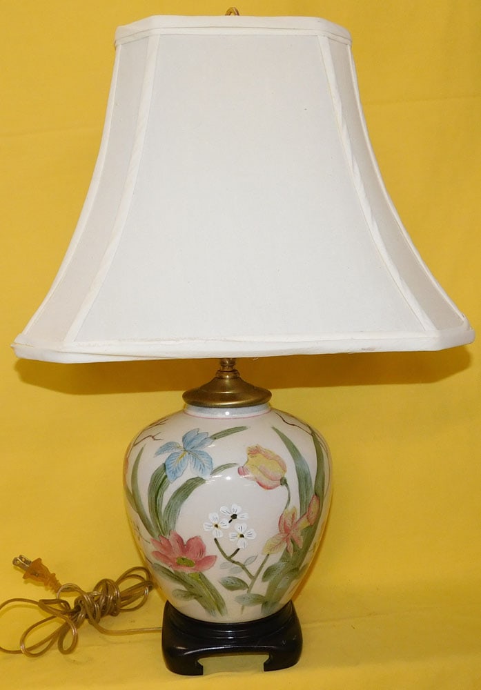 Paint Decorated Oriental Vase Made Into Lamp (1 of 4)
