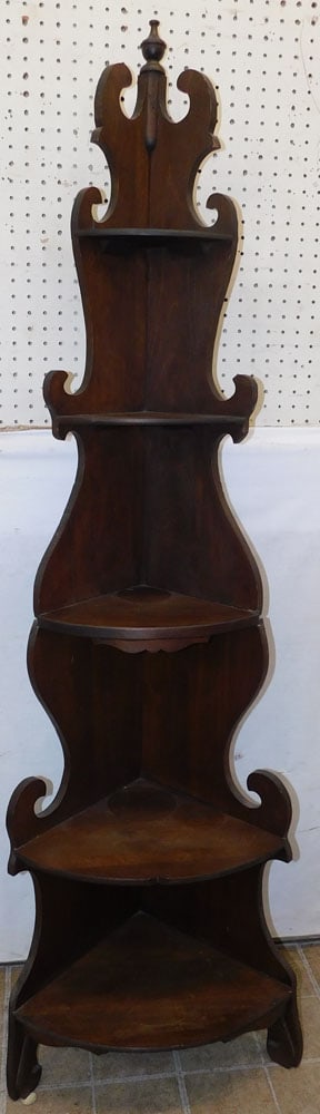 Pine What Knot Corner Shelf (1 of 3)