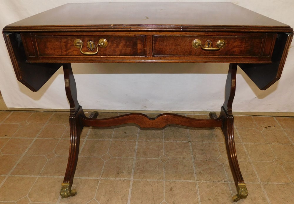 Antique Mahogany Drop Leaf Table (1 of 6)