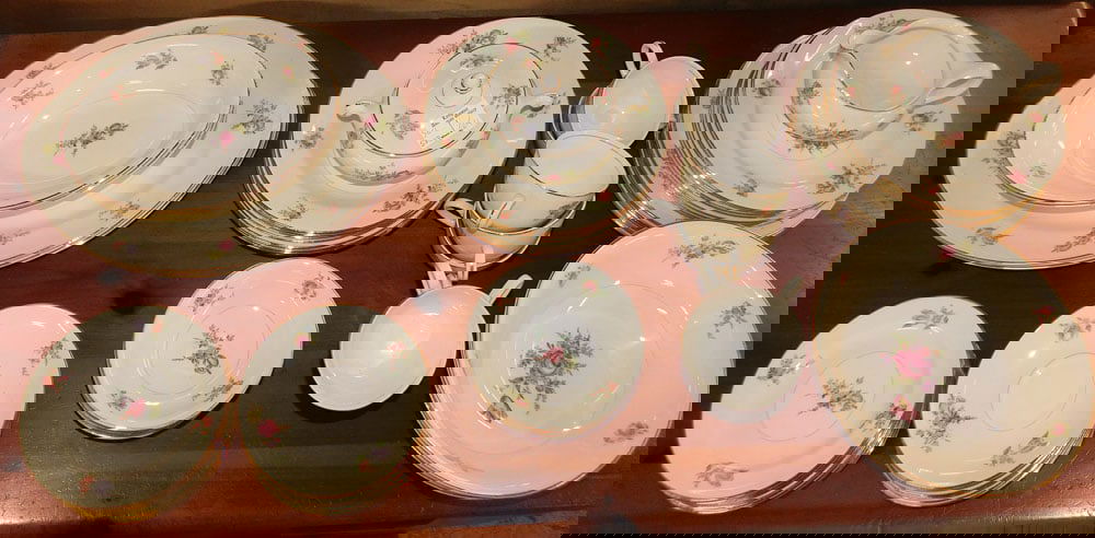 64 Pc Eggshell Nautilus China Dinner Ware (1 of 3)