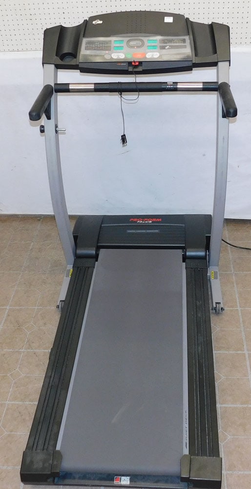Pro Form Treadmill (1 of 4)