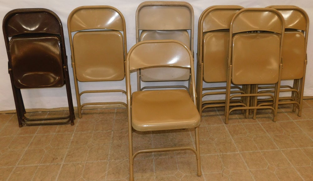 Lot 11 Metal Folding Chairs: Lot 11 Metal Folding Chairs. "ALL DESCRIPTIONS AND ANY CONDITION STATEMENT GIVEN BY LANGSTON AUCTION GALLERY ARE STRICTLY OPINIONS AND LANGSTON'S SHALL HAVE NO RESPONSIBILITY FOR ERRORS OR OMISSIONS. 