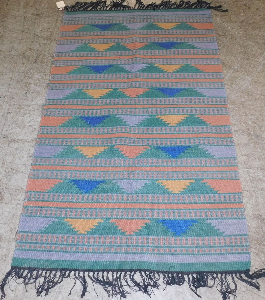 3' 5" X 5' 0" Hand Made Rug: 3' 5" X 5' 0" Hand Made Rug. "ALL DESCRIPTIONS AND ANY CONDITION STATEMENT GIVEN BY LANGSTON AUCTION GALLERY ARE STRICTLY OPINIONS AND LANGSTON'S SHALL HAVE NO RESPONSIBILITY FOR ERRORS OR OMISSIONS. 