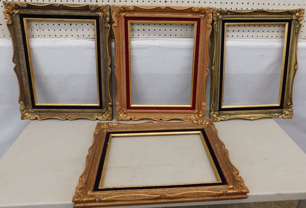 Lot Picture Frames (1 of 4)
