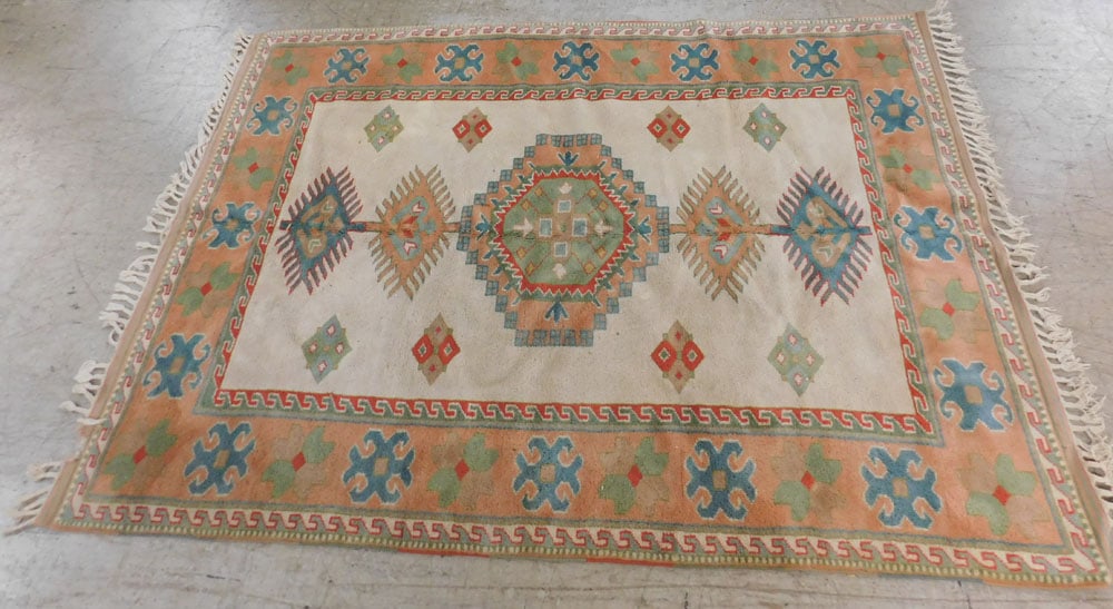 5' 8" X 7' 8" Hand Made Oriental Rug (1 of 5)