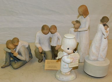 Lot of Willow Tree Figurines & Collectibles