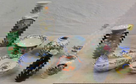 Lot of Oriental Porcelain Items